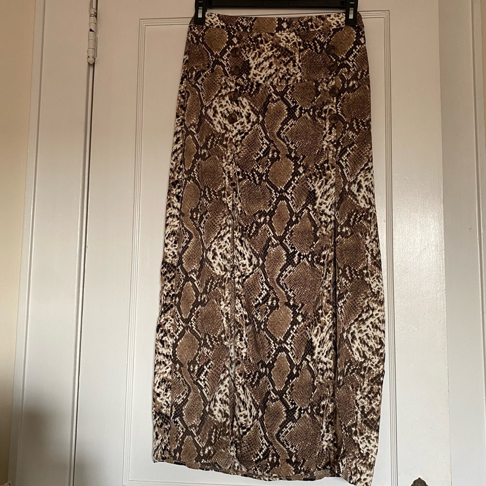 SNAKE SKIN SKIRT